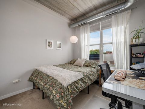 Tiny photo for 1228 W MONROE Street #408, Chicago, IL 60607 (MLS # 12499368)