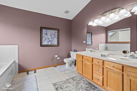 Tiny photo for 24614 Kaylee Street, Shorewood, IL 60404 (MLS # 12478952)