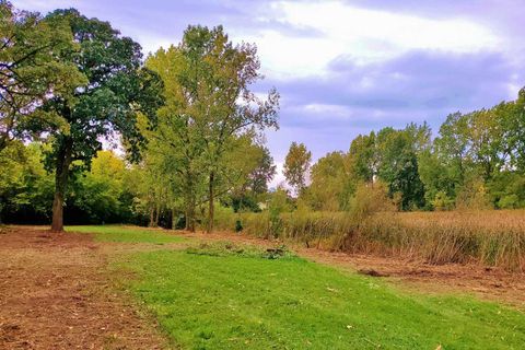 840 Arbor Avenue West Chicago IL 60185