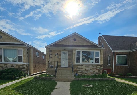 Photo of 7249 S Sacramento Avenue, Chicago, IL 60629 (MLS # 12699851)