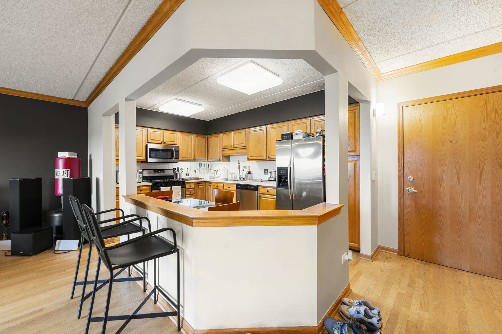 5555 N CUMBERLAND Avenue 509