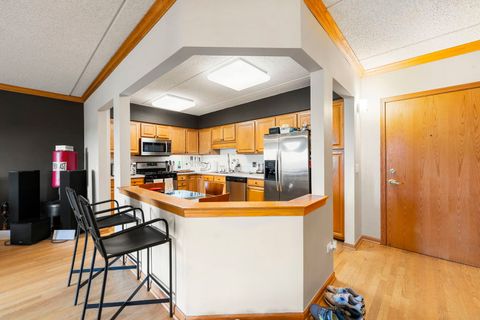 Tiny photo for 5555 N CUMBERLAND Avenue #509, Chicago, IL 60656 (MLS # 12527059)