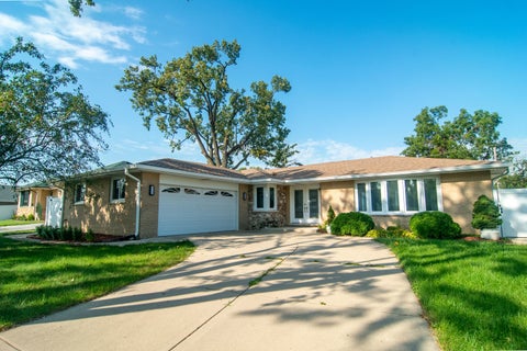 8736 S 80th Court, Hickory Hills, IL 60457 - #: 12667076