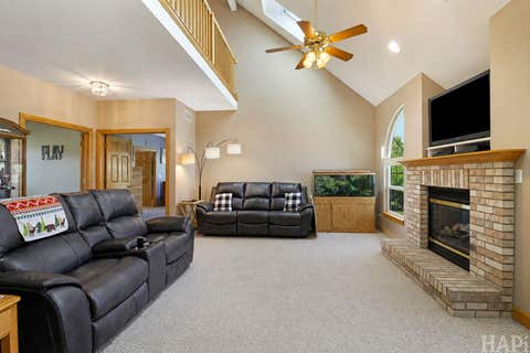 Tiny photo for 5515 Amber Way, McHenry, IL 60051 (MLS # 12730973)