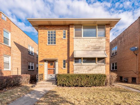 4926 Louise Street Skokie IL 60077