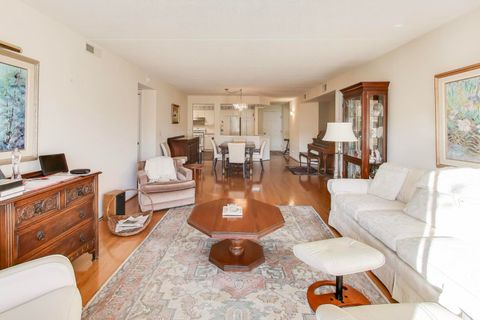 Tiny photo for 3940 W BRYN MAWR Ave #310, Chicago, IL 60659 (MLS # 12548487)