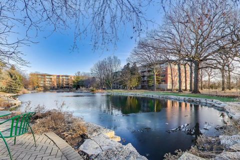 Tiny photo for 3940 W BRYN MAWR Ave #310, Chicago, IL 60659 (MLS # 12548487)