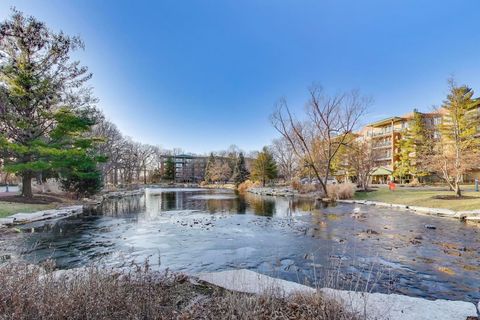 Tiny photo for 3940 W BRYN MAWR Ave #310, Chicago, IL 60659 (MLS # 12548487)