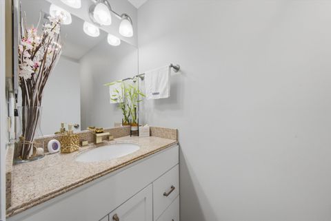 Tiny photo for 1749 Eastwood Court #6, Schaumburg, IL 60195 (MLS # 12693166)