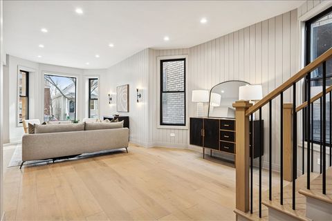 Tiny photo for 2840 N Christiana Avenue, Chicago, IL 60618 (MLS # 12578987)