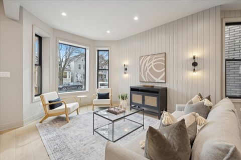 Tiny photo for 2840 N Christiana Avenue, Chicago, IL 60618 (MLS # 12578987)