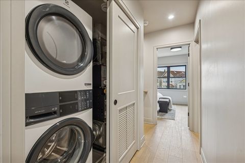 Tiny photo for 2840 N Christiana Avenue, Chicago, IL 60618 (MLS # 12578987)