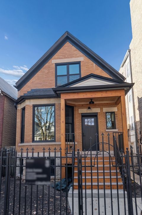 Photo of 2840 N Christiana Avenue, Chicago, IL 60618 (MLS # 12578987)