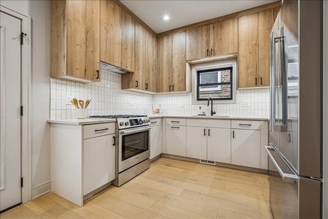 Tiny photo for 2840 N Christiana Avenue, Chicago, IL 60618 (MLS # 12578987)