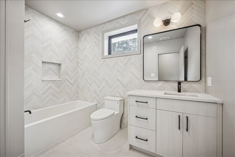 Tiny photo for 2840 N Christiana Avenue, Chicago, IL 60618 (MLS # 12578987)