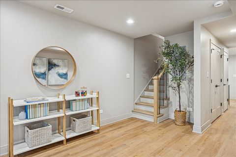 Tiny photo for 2840 N Christiana Avenue, Chicago, IL 60618 (MLS # 12578987)