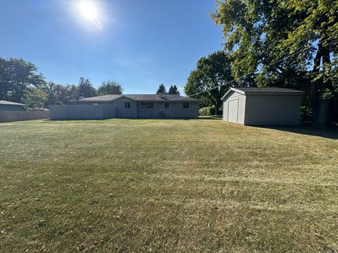 Tiny photo for 12N309 Hilltop Road, Elgin, IL 60124 (MLS # 12475185)