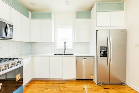 Tiny photo for 7601 S Rhodes Avenue, Chicago, IL 60619 (MLS # 12593526)