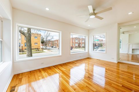 Tiny photo for 7601 S Rhodes Avenue, Chicago, IL 60619 (MLS # 12593526)