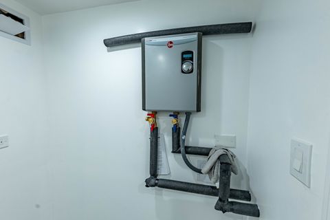 Tiny photo for 7601 S Rhodes Avenue, Chicago, IL 60619 (MLS # 12593526)