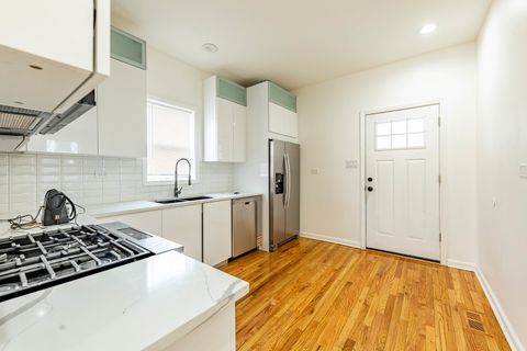 Tiny photo for 7601 S Rhodes Avenue, Chicago, IL 60619 (MLS # 12593526)