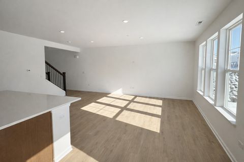 Tiny photo for 16517 W Golden Valley Lane, Lockport, IL 60441 (MLS # 12557826)