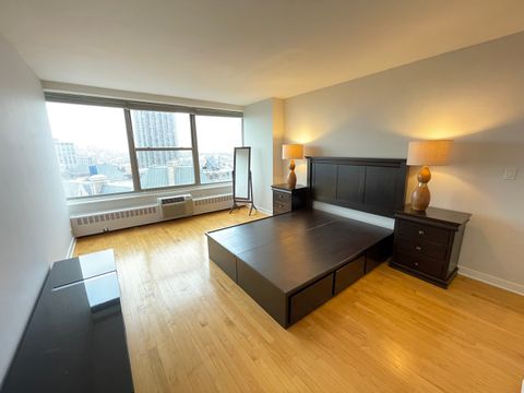 Tiny photo for 3900 N Lake Shore Drive #25C, Chicago, IL 60613 (MLS # 12524117)