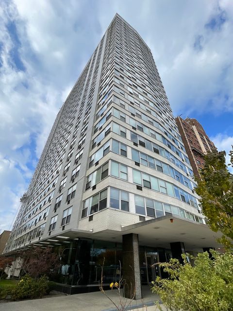 Photo of 3900 N Lake Shore Drive #25C, Chicago, IL 60613 (MLS # 12524117)