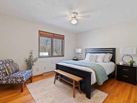 Tiny photo for 2624 E George Washington Boulevard, Davenport, IA 52803 (MLS # 12555503)