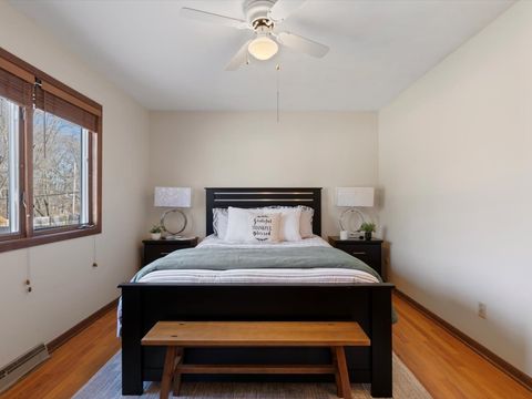 Tiny photo for 2624 E George Washington Boulevard, Davenport, IA 52803 (MLS # 12555503)