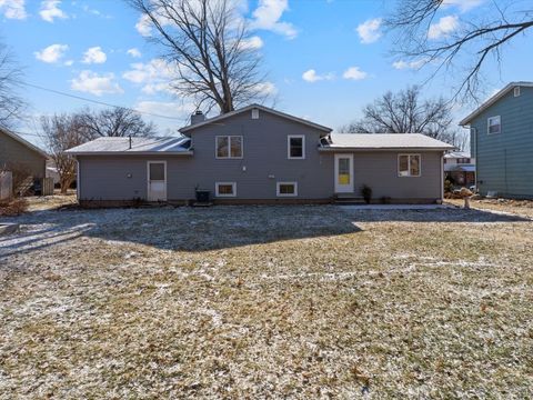 Tiny photo for 2624 E George Washington Boulevard, Davenport, IA 52803 (MLS # 12555503)