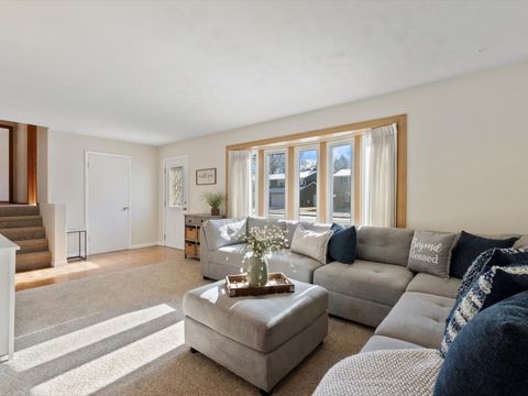 Tiny photo for 2624 E George Washington Boulevard, Davenport, IA 52803 (MLS # 12555503)