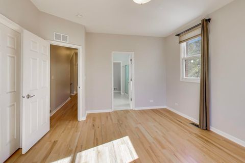 Tiny photo for 125 N Rose Street #E, Palatine, IL 60067 (MLS # 12513927)