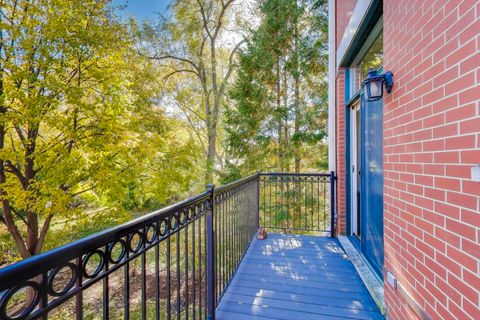 Tiny photo for 125 N Rose Street #E, Palatine, IL 60067 (MLS # 12513927)