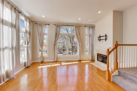 Tiny photo for 125 N Rose Street #E, Palatine, IL 60067 (MLS # 12513927)