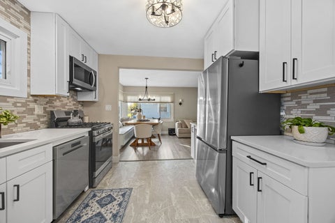 Tiny photo for 306 Lincoln Avenue, Downers Grove, IL 60515 (MLS # 12791958)