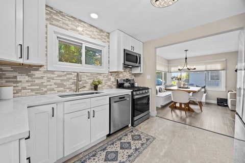 Tiny photo for 306 Lincoln Avenue, Downers Grove, IL 60515 (MLS # 12791958)