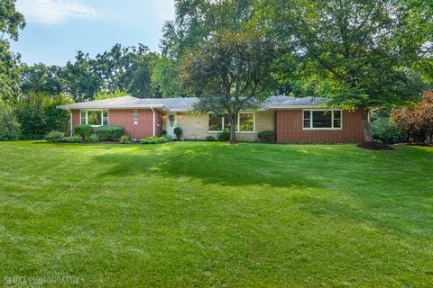 Photo of 4108 Rigby Road, Crystal Lake, IL 60012 (MLS # 12751980)