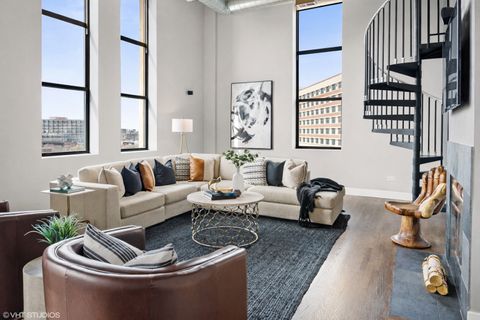 Tiny photo for 758 N Larrabee Street #411, Chicago, IL 60654 (MLS # 12550627)