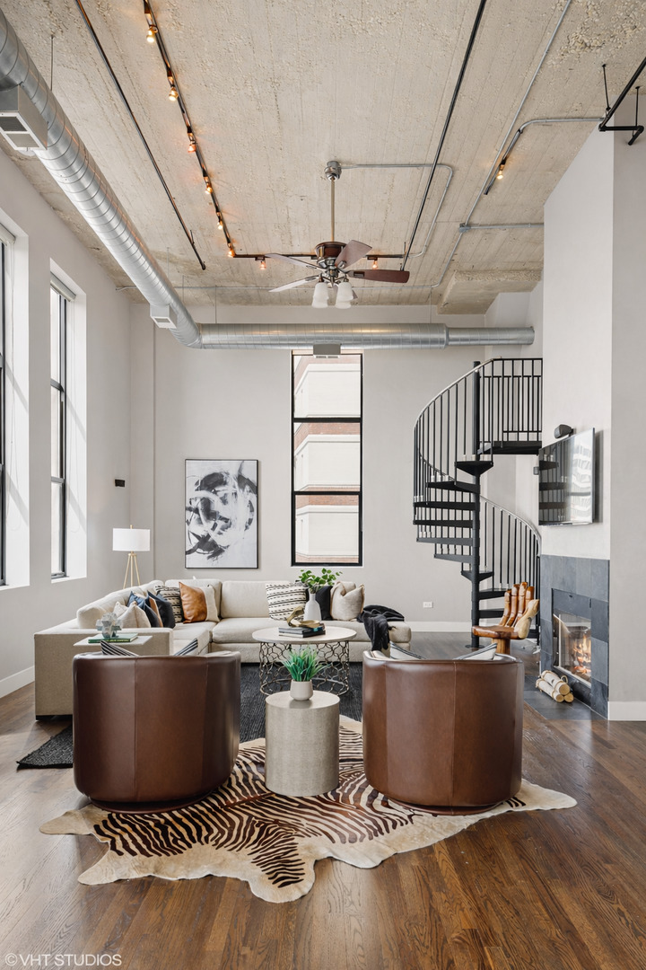 758 N Larrabee Street 411