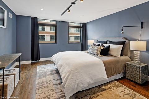 Tiny photo for 758 N Larrabee Street #411, Chicago, IL 60654 (MLS # 12550627)
