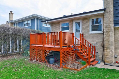 Tiny photo for 8621 W Madison Drive, Niles, IL 60714 (MLS # 12604637)