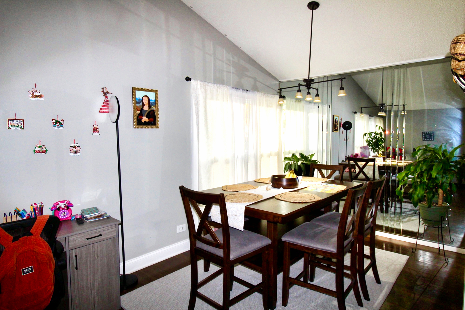 16637 Paulina Street