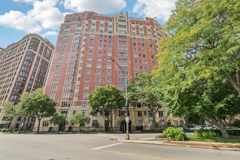 Photo of 3800 N Lake Shore Drive #5B, Chicago, IL 60613 (MLS # 12480317)