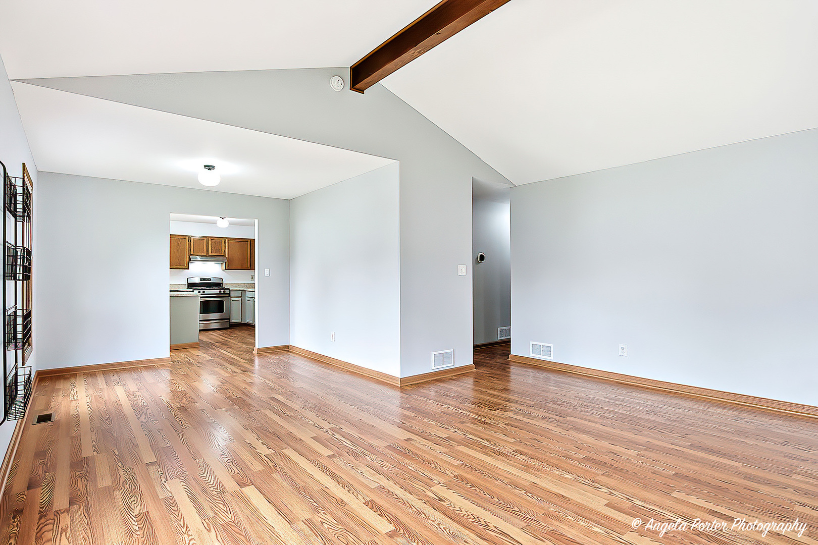 3402 W Bretons Drive