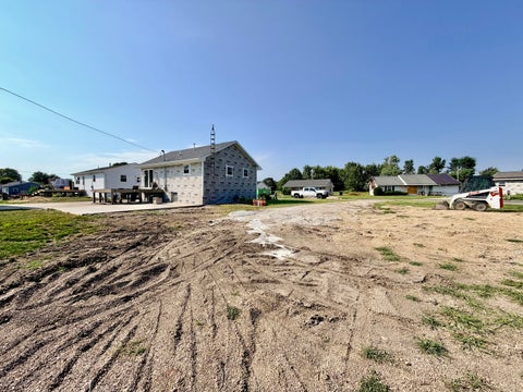 Photo of 14 Sunbury Drive, Streator, IL 61364 (MLS # 12751234)