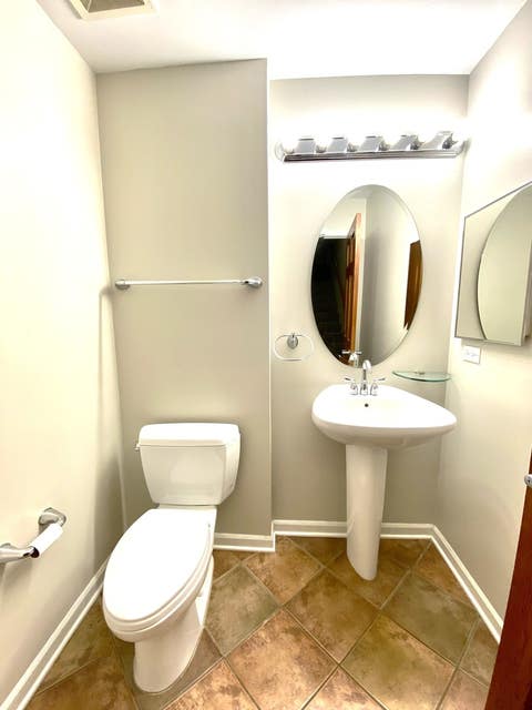 Tiny photo for 1250 S Indiana Avenue #107, Chicago, IL 60605 (MLS # 12677488)