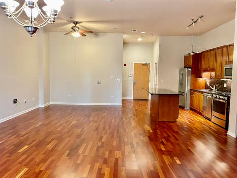 Tiny photo for 1250 S Indiana Avenue #107, Chicago, IL 60605 (MLS # 12677488)