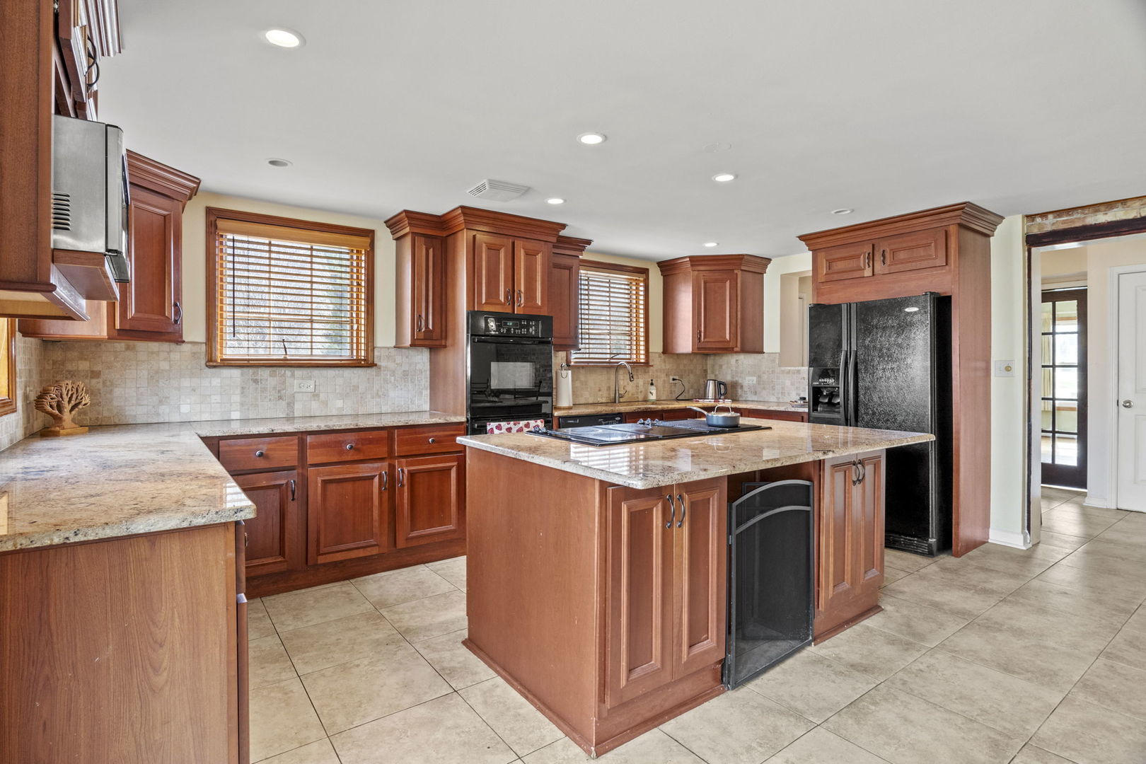 816 E Mayfair Road