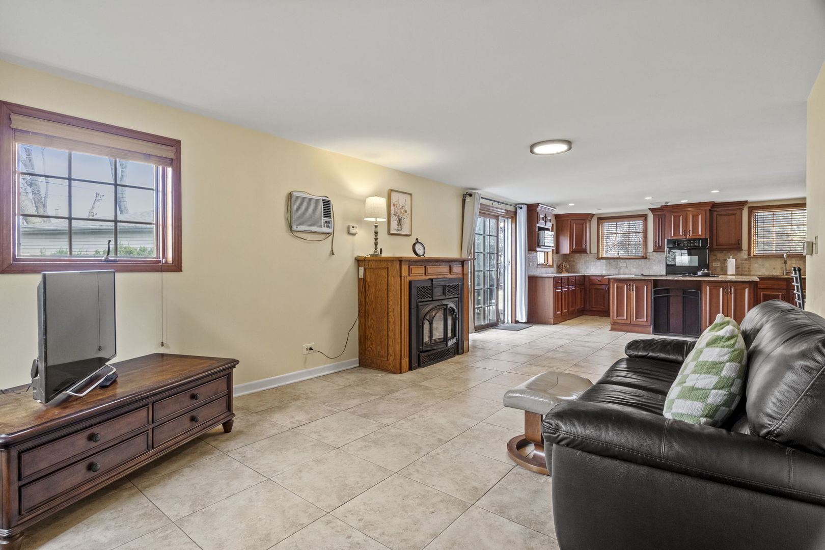 816 E Mayfair Road